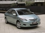 yaris1.jpg yaris1.jpg