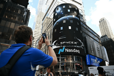 Dante Valenzuela Ruíz: Rising Short Interest In SpaceX Tests Technology Valuations